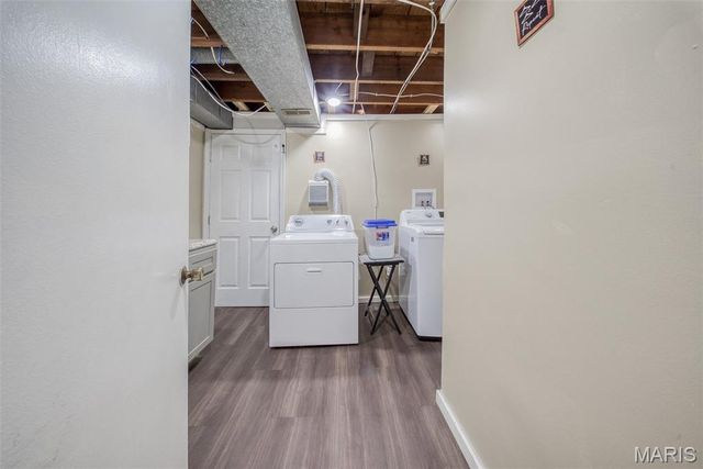 2893 Lesmer Court, St Louis, MO 63114