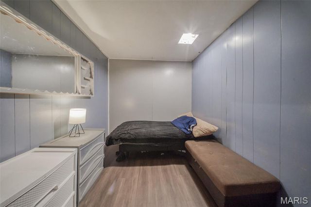 2893 Lesmer Court, St Louis, MO 63114