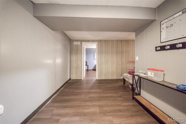 2893 Lesmer Court, St Louis, MO 63114