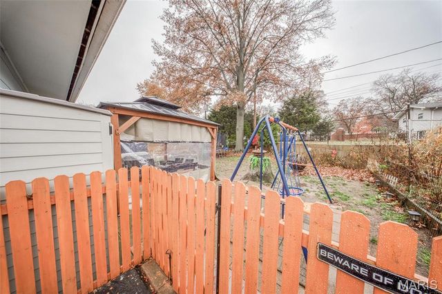 2893 Lesmer Court, St Louis, MO 63114