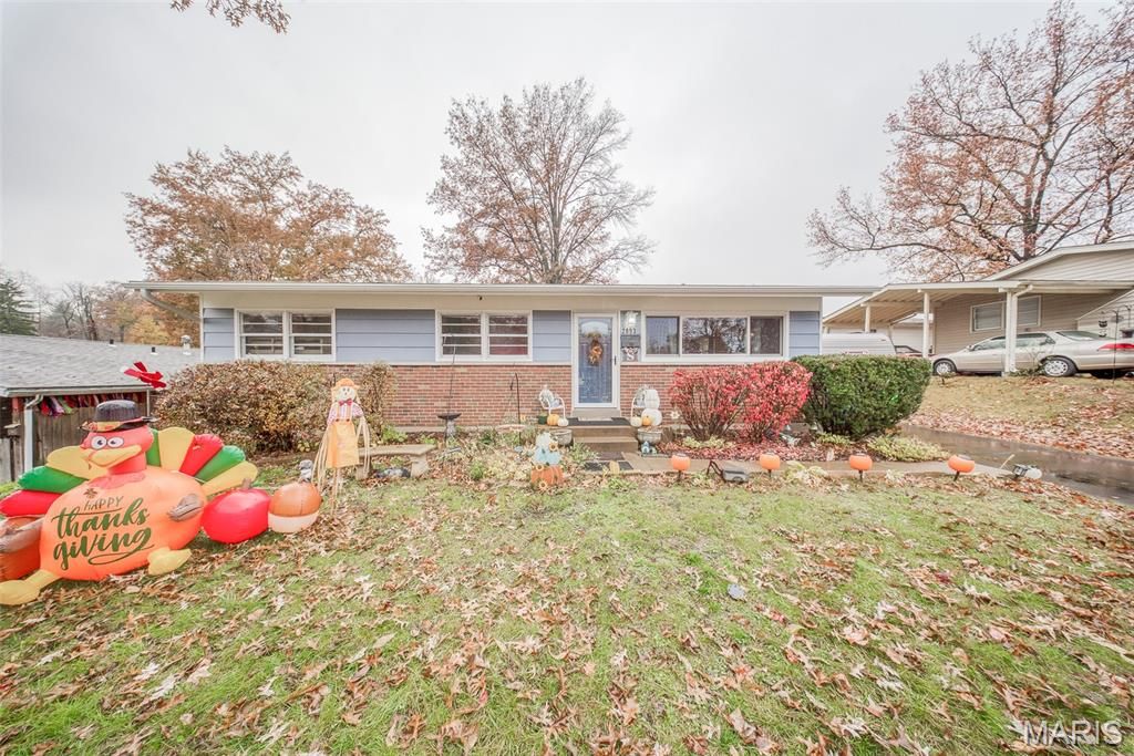 2893 Lesmer Court, St Louis, MO 63114