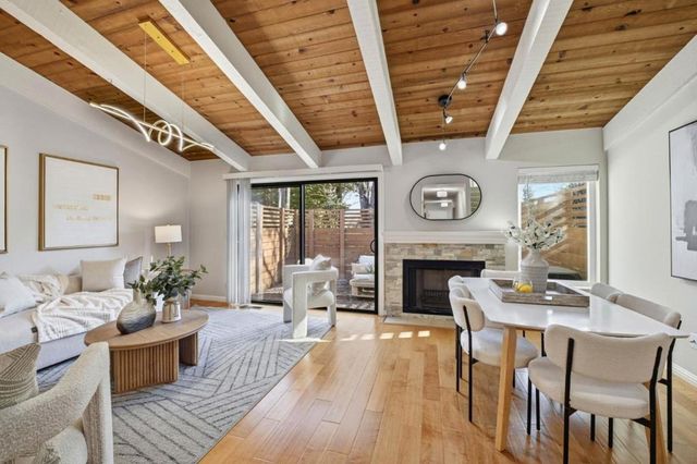 751 W Middlefield Road C, Mountain View, CA 94043