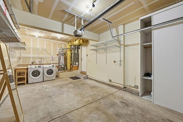 751 W Middlefield Road C, Mountain View, CA 94043