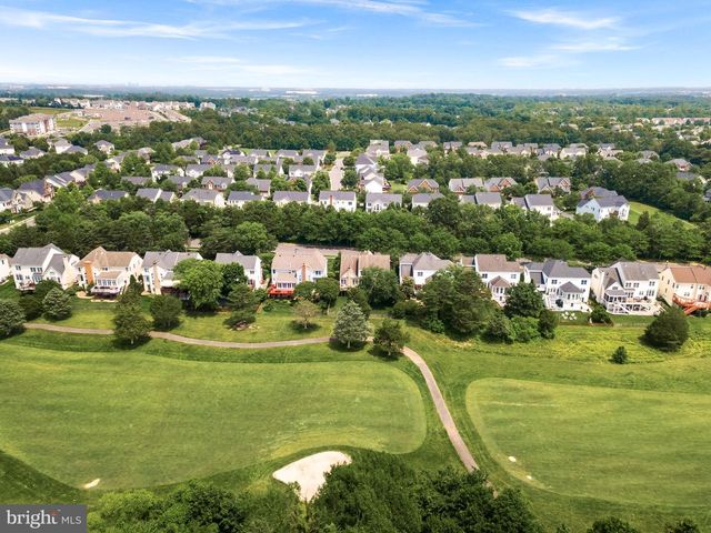 25781 PLANTING FIELD DR, Chantilly, VA 20152