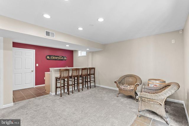 25781 PLANTING FIELD DR, Chantilly, VA 20152