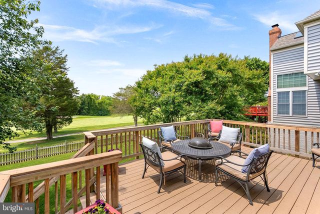 25781 PLANTING FIELD DR, Chantilly, VA 20152