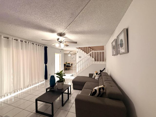 1684 Forest Lakes Circle A, West Palm Beach, FL 33406