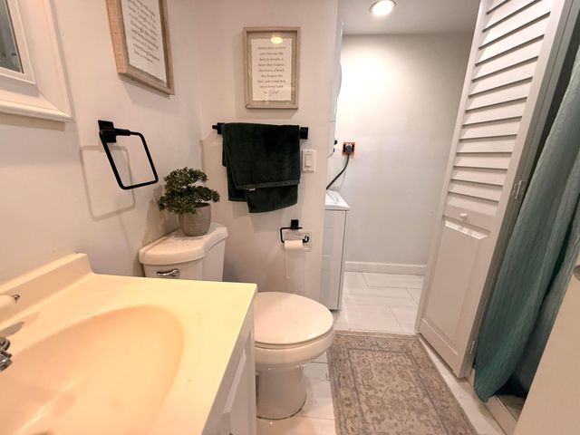 1684 Forest Lakes Circle A, West Palm Beach, FL 33406