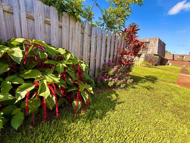 1684 Forest Lakes Circle A, West Palm Beach, FL 33406