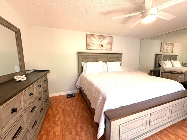 1684 Forest Lakes Circle A, West Palm Beach, FL 33406