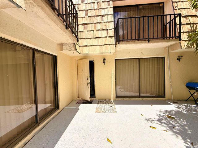 1684 Forest Lakes Circle A, West Palm Beach, FL 33406