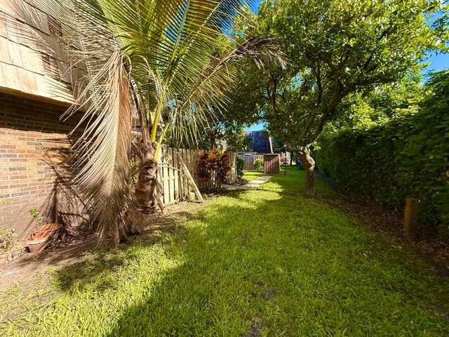 1684 Forest Lakes Circle A, West Palm Beach, FL 33406