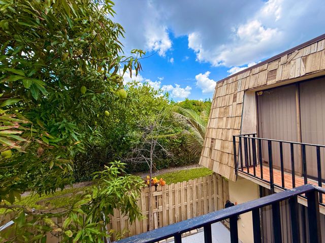 1684 Forest Lakes Circle A, West Palm Beach, FL 33406