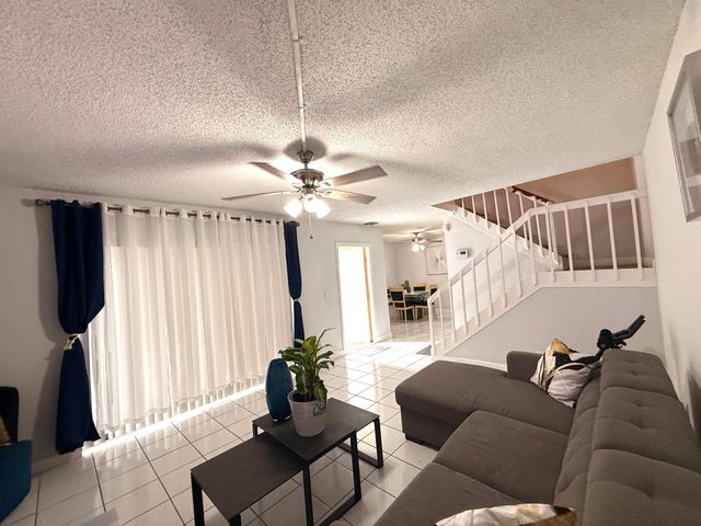 1684 Forest Lakes Circle A, West Palm Beach, FL 33406