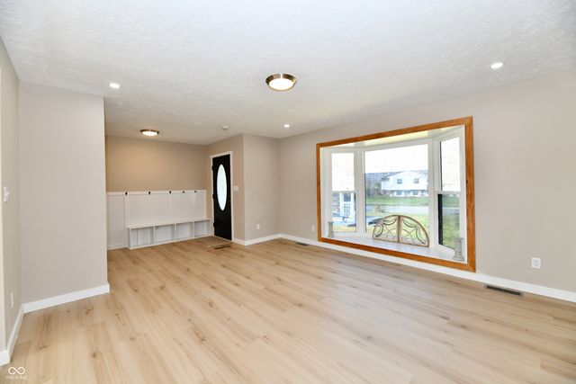 3151 Prairie Drive, Greenwood, IN 46142