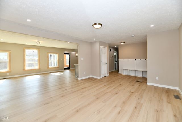 3151 Prairie Drive, Greenwood, IN 46142