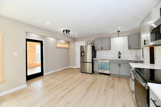 3151 Prairie Drive, Greenwood, IN 46142