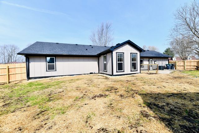 3151 Prairie Drive, Greenwood, IN 46142