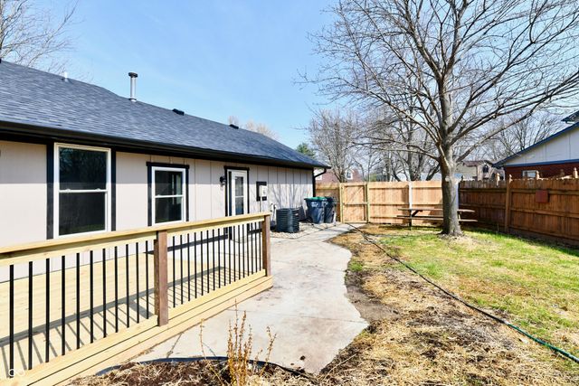 3151 Prairie Drive, Greenwood, IN 46142