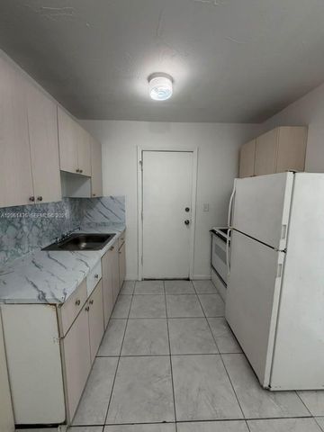 2458 NW 82nd St 0, Miami, FL 33147