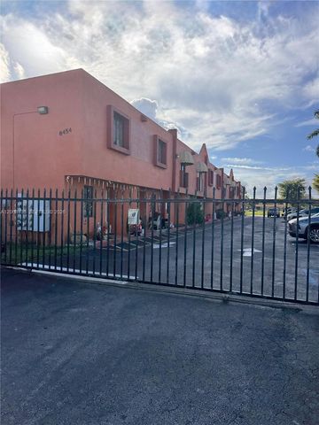 2458 NW 82nd St 0, Miami, FL 33147
