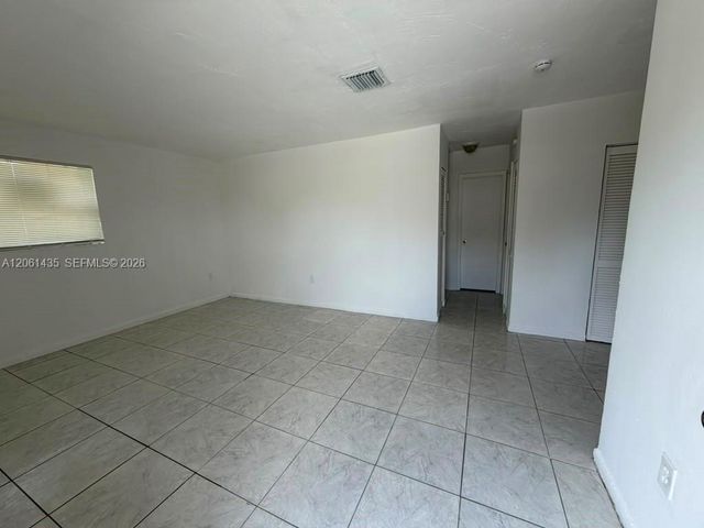 2458 NW 82nd St 0, Miami, FL 33147