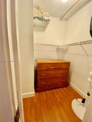 671 S Hollybrook Dr 104, Pembroke Pines, FL 33025