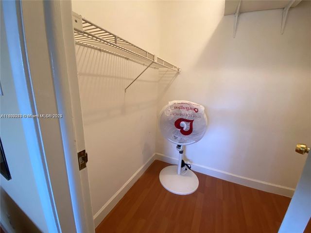 671 S Hollybrook Dr 104, Pembroke Pines, FL 33025