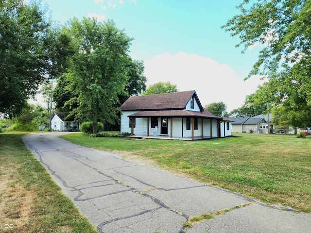 6138 Clinton Street, Stilesville, IN 46180