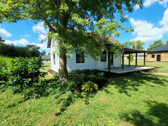 6138 Clinton Street, Stilesville, IN 46180