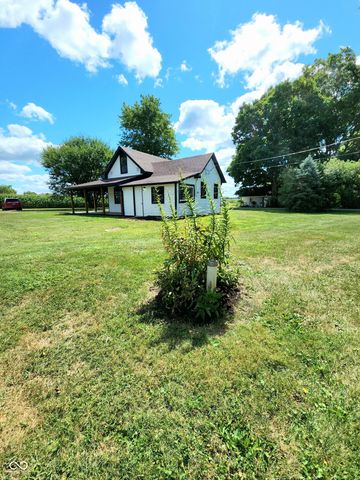 6138 Clinton Street, Stilesville, IN 46180