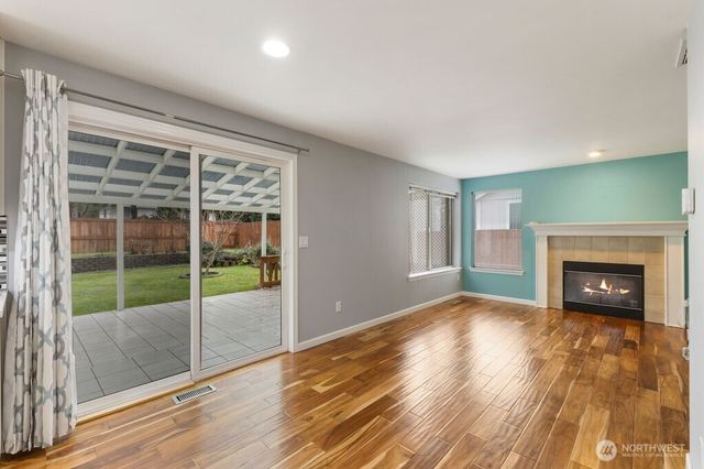 14414 4th Avenue Ct E, Tacoma, WA 98445