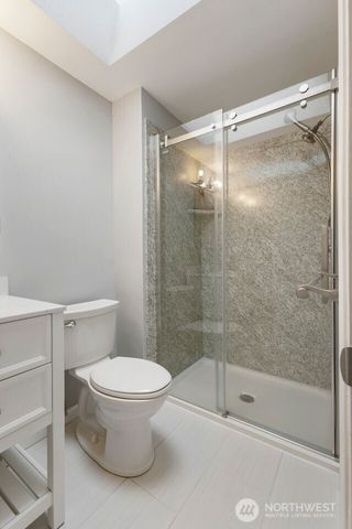 14414 4th Avenue Ct E, Tacoma, WA 98445