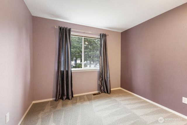 14414 4th Avenue Ct E, Tacoma, WA 98445