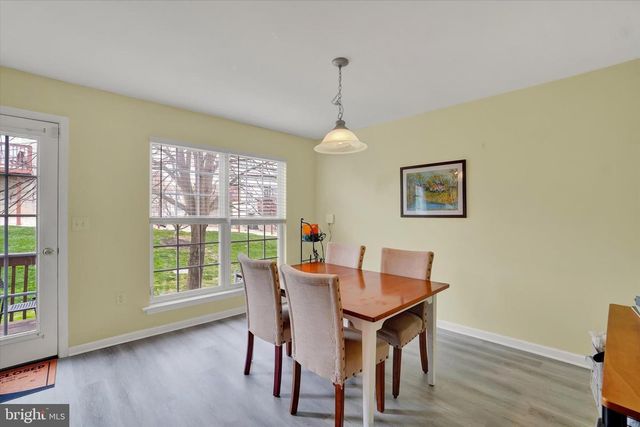 2705 STEEPLE CHASE DR, York, PA 17402