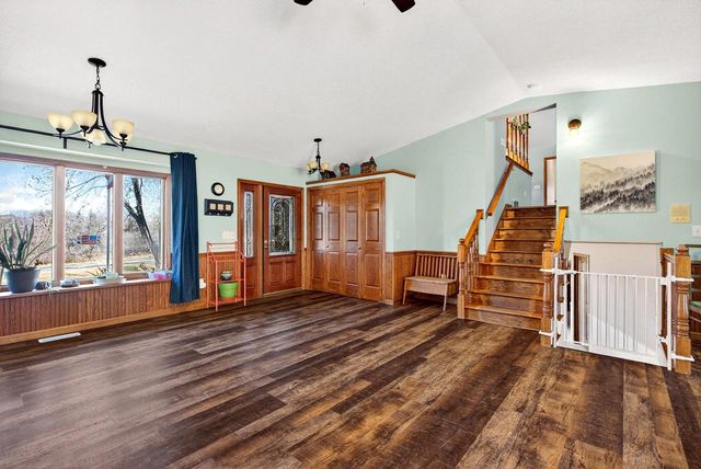 7009 Barber CIRCLE, West Bend, WI 53090