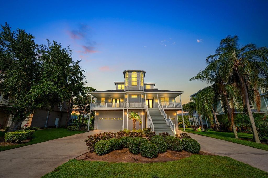 921 POINT SEASIDE DRIVE, Crystal Beach, FL 34681