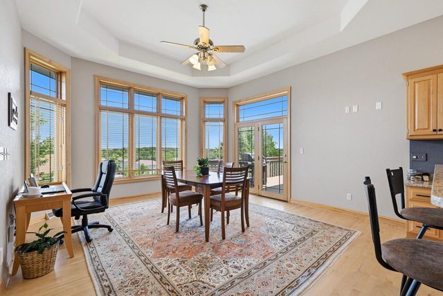 645 Talon TRAIL, Brookfield, WI 53045