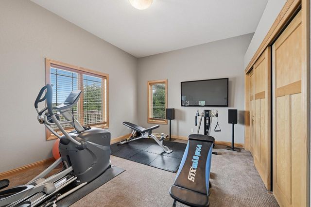 645 Talon TRAIL, Brookfield, WI 53045