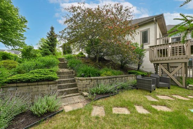 645 Talon TRAIL, Brookfield, WI 53045
