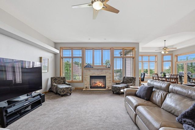 645 Talon TRAIL, Brookfield, WI 53045