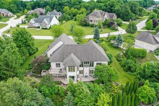 645 Talon TRAIL, Brookfield, WI 53045