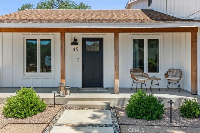 45 Ridgeview Court, Paso Robles, CA 93446