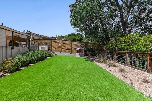 45 Ridgeview Court, Paso Robles, CA 93446