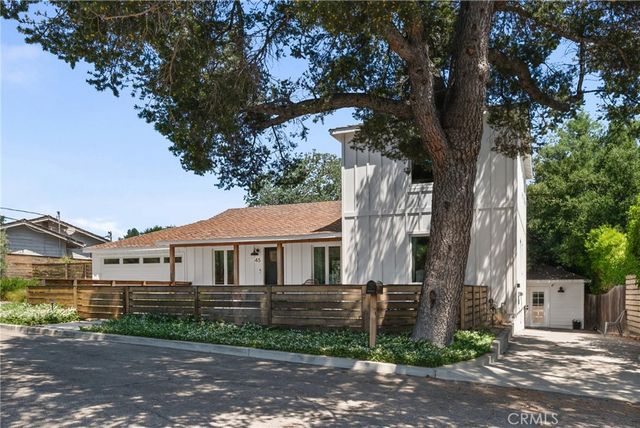 45 Ridgeview Court, Paso Robles, CA 93446