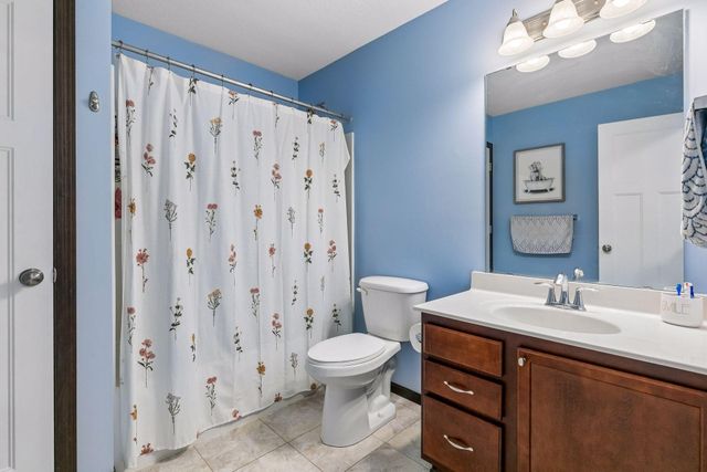 1226 Vernon Drive, Carver, MN 55315