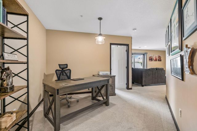 1226 Vernon Drive, Carver, MN 55315