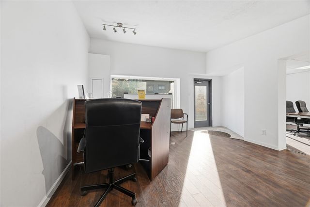 2404 Saw Mill Run Blvd, Overbrook, PA 15234