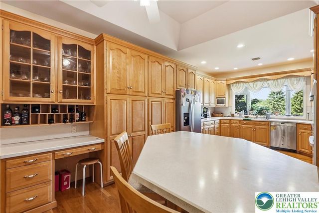 5217 Cider Press Road, North Whitehall Twp, PA 18078