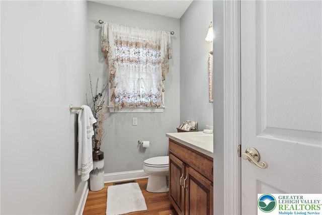 5217 Cider Press Road, North Whitehall Twp, PA 18078